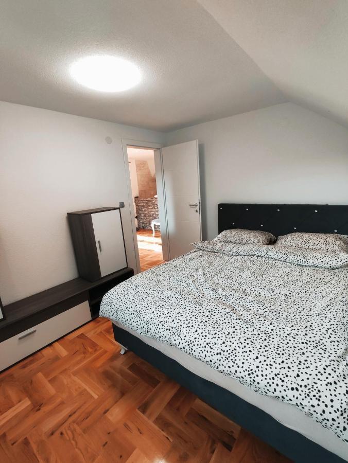 Apartman-Vikendica Mihajlovic Banja Luka Eksteriør bilde